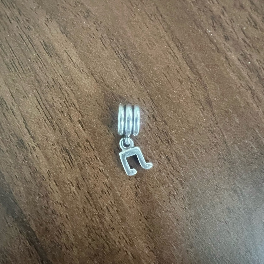 Pandora music note charm